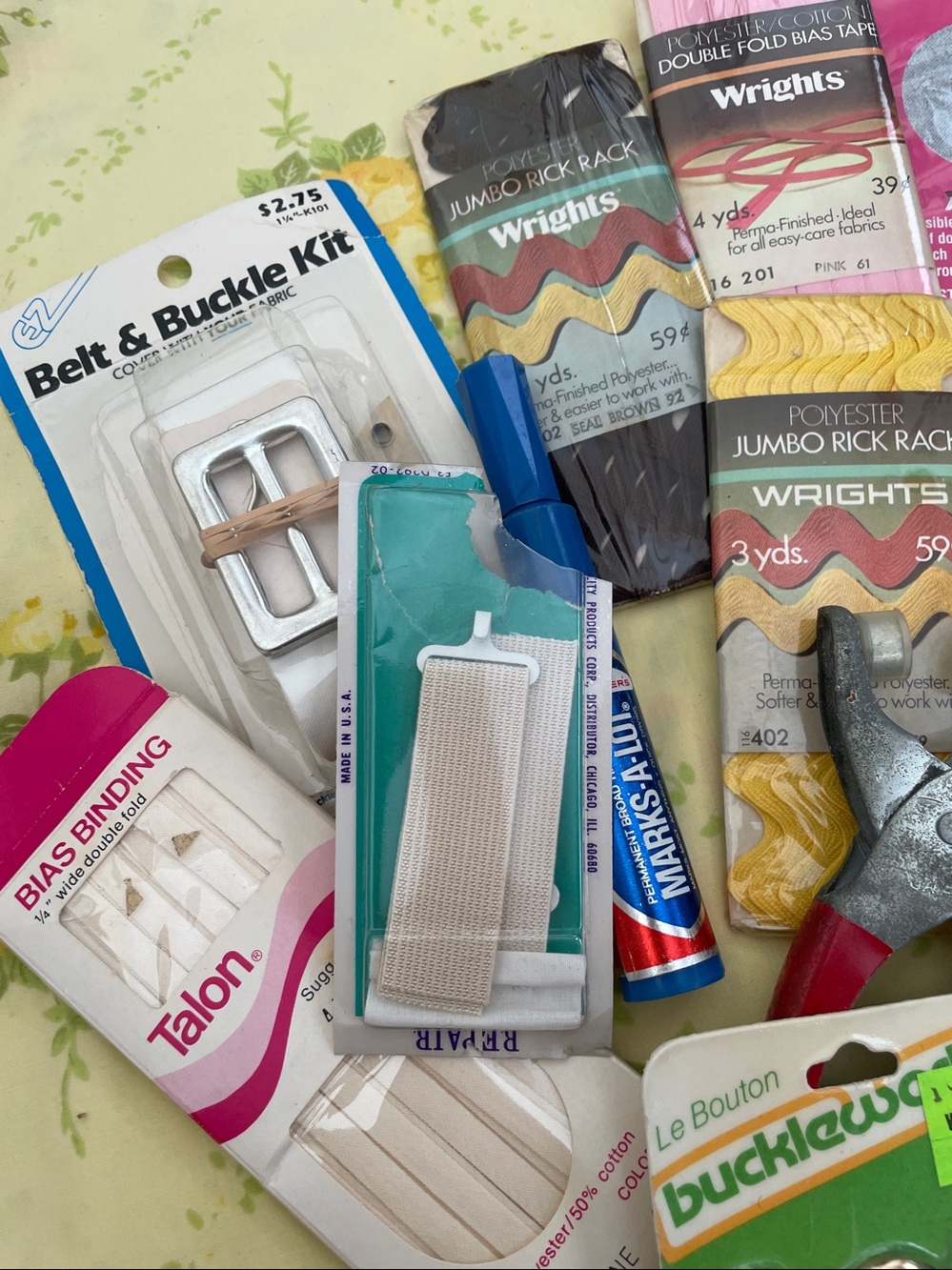 Sewing Bundle - Picture 2 of 7